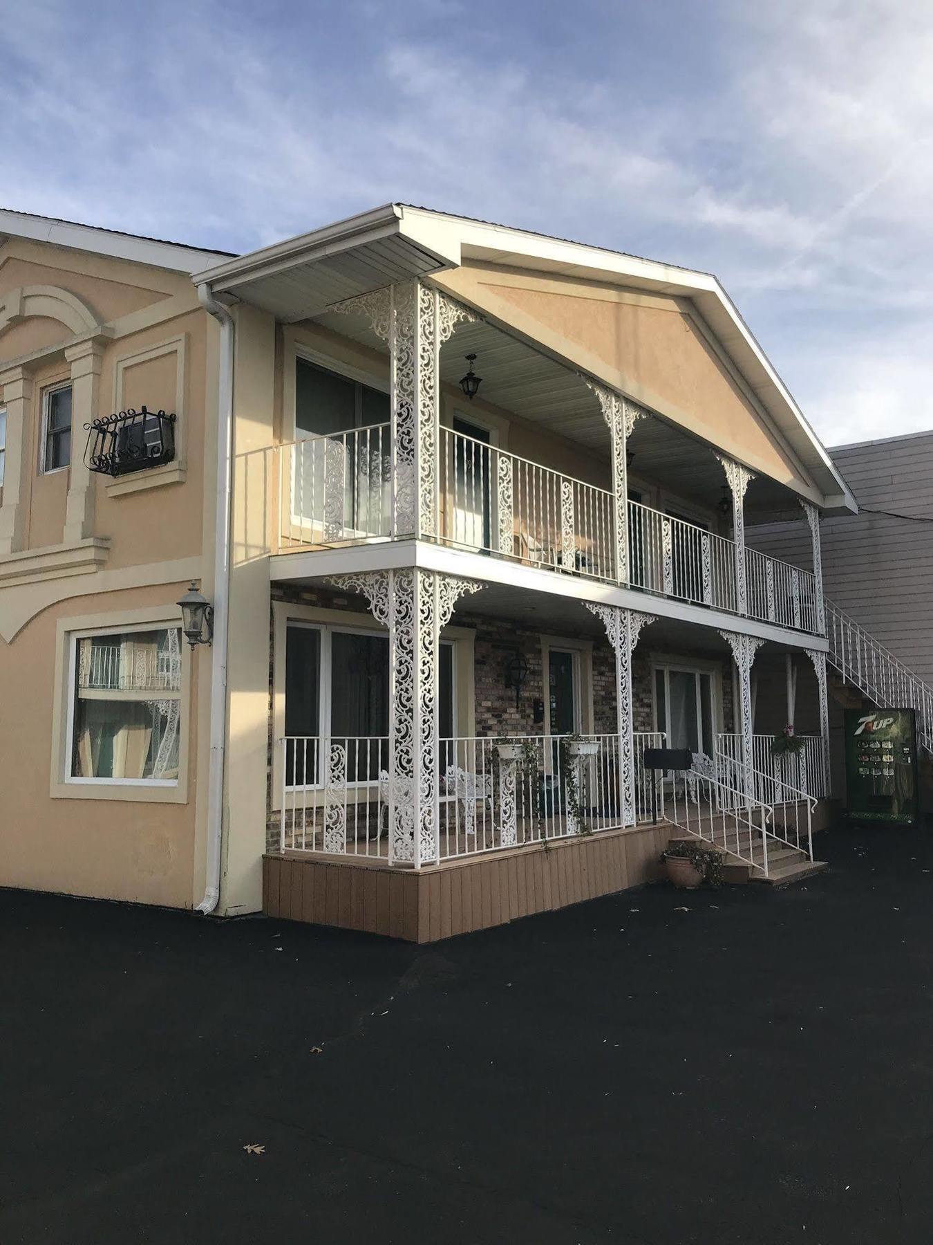 River Road Motel Wisconsin Dells Bagian luar foto