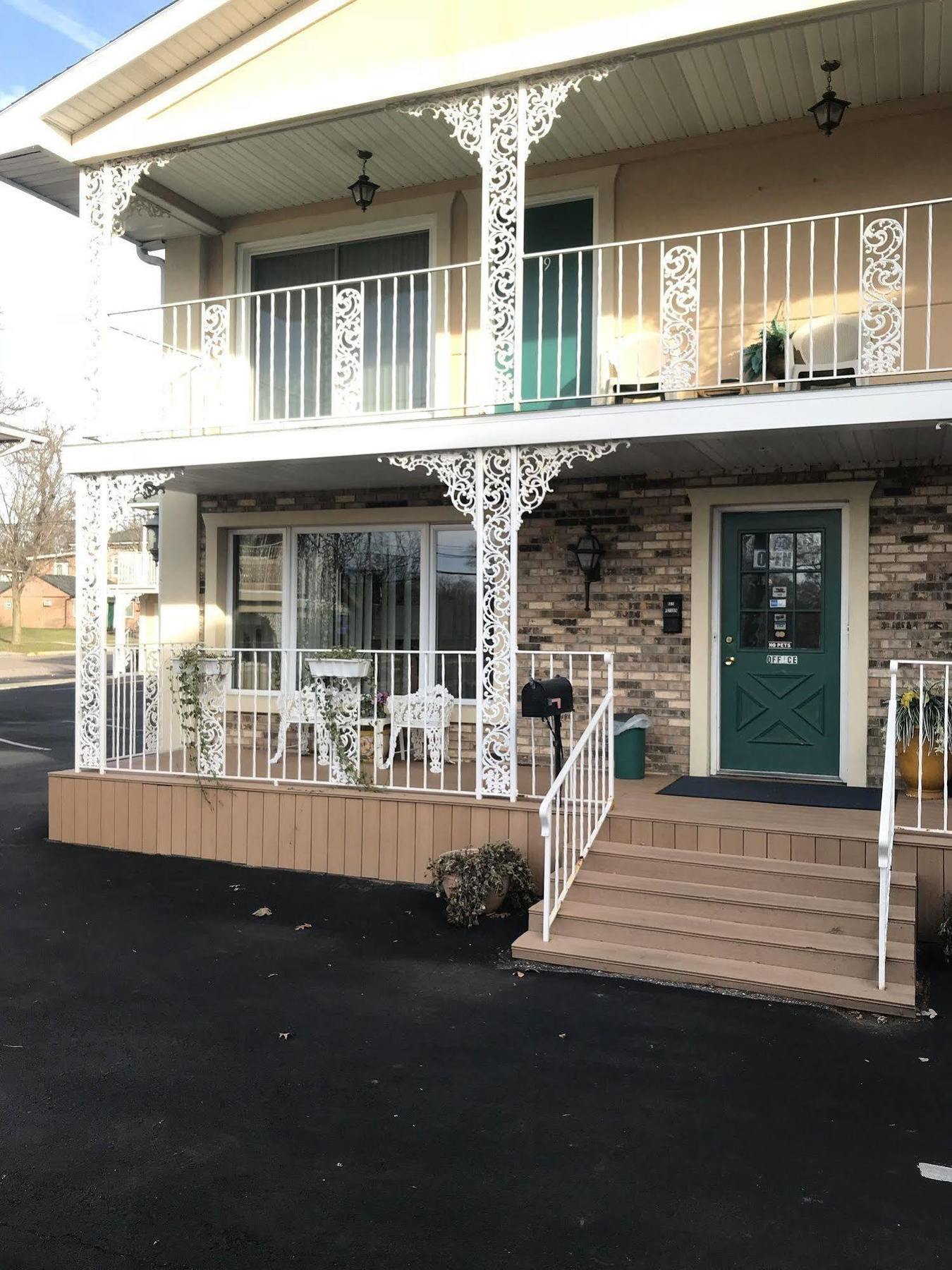 River Road Motel Wisconsin Dells Bagian luar foto