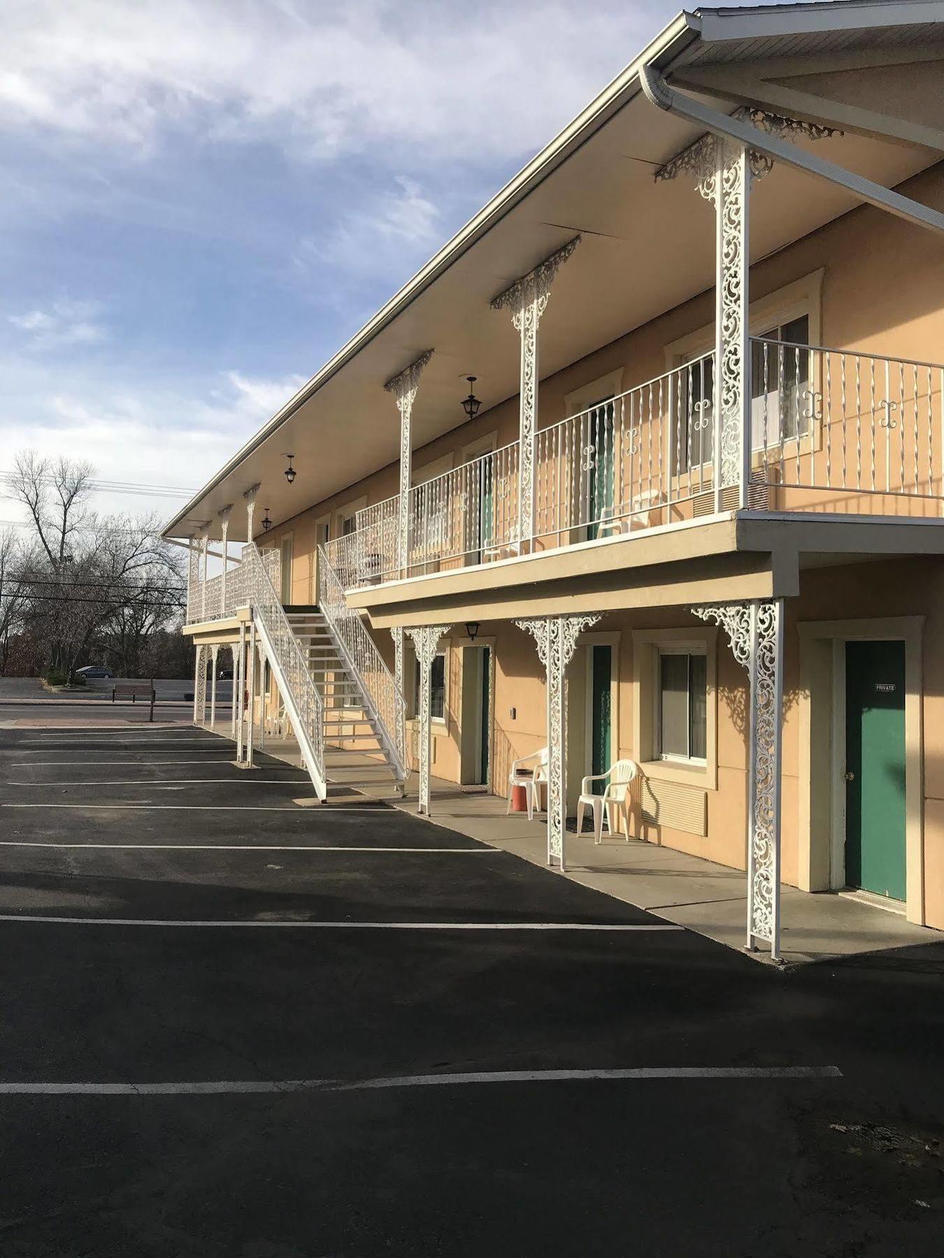 River Road Motel Wisconsin Dells Bagian luar foto